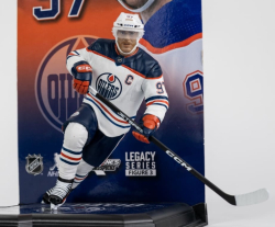 Figurka NHL McFarlane Connor McDavid Bílá