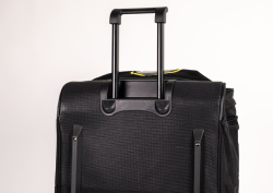 Hokejová taška Hockey Bear Wheel Bag Upgraded Senior - Černá/Žlutá