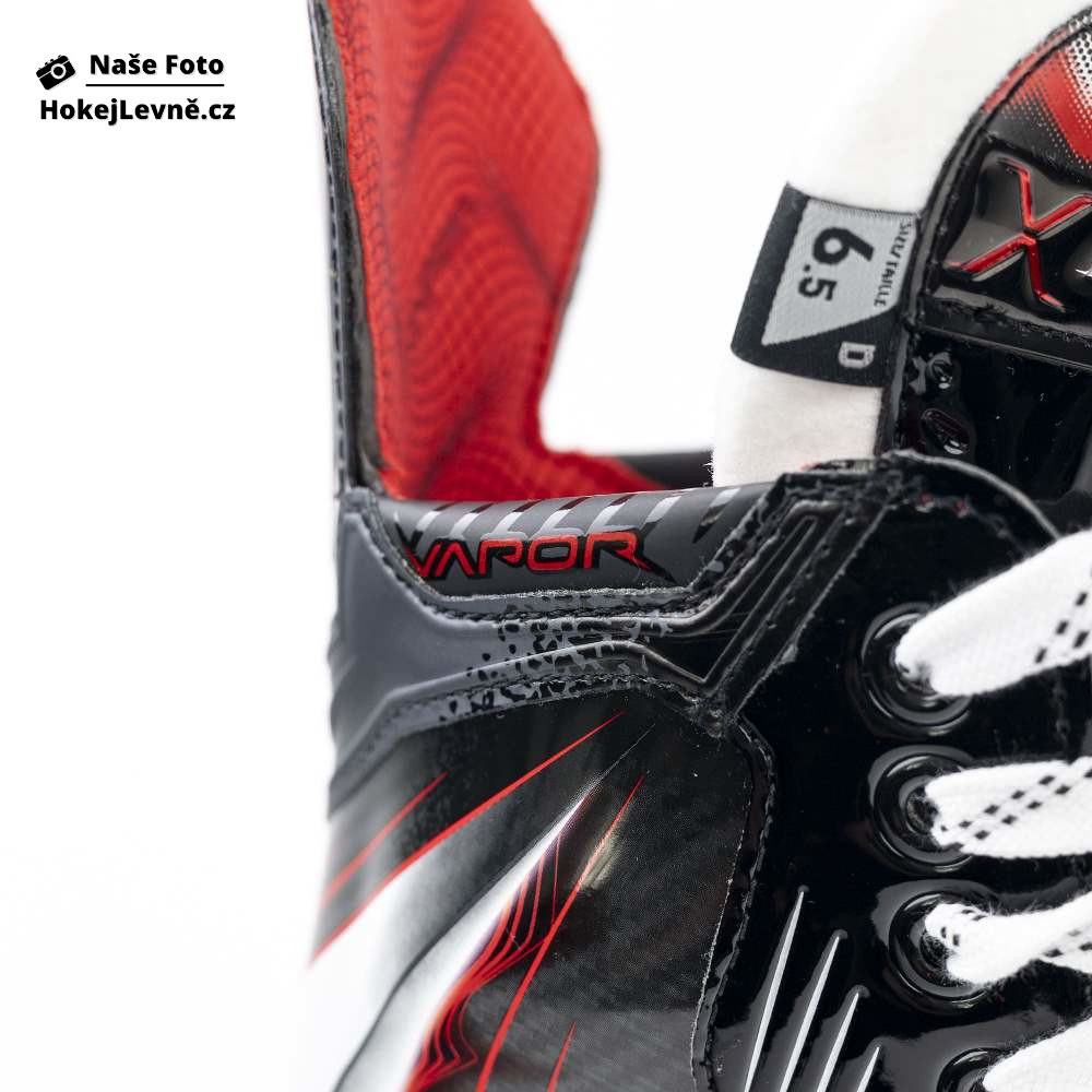 Hokejové Brusle Bauer Vapor FLY30 SR