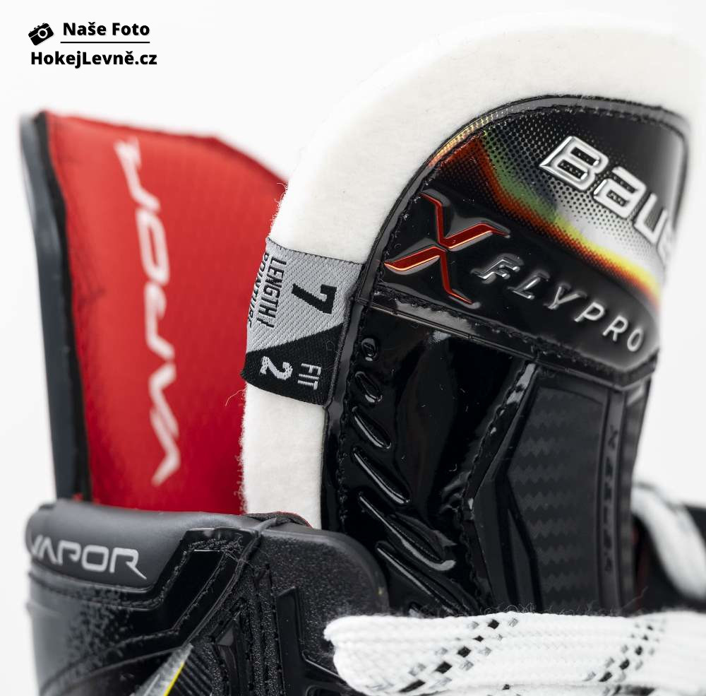 Hokejové Brusle Bauer Vapor FLYPRO INT