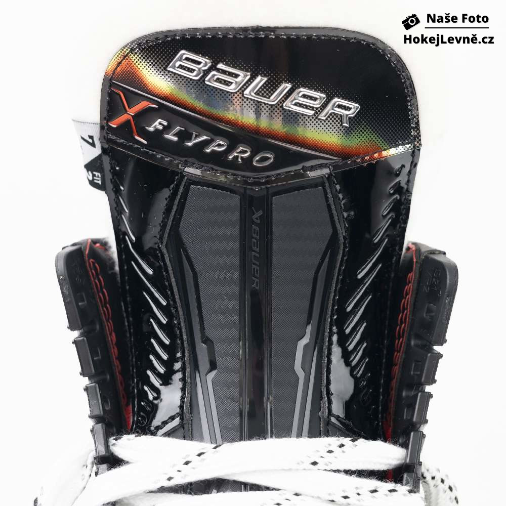 Hokejové Brusle Bauer Vapor FLYPRO INT