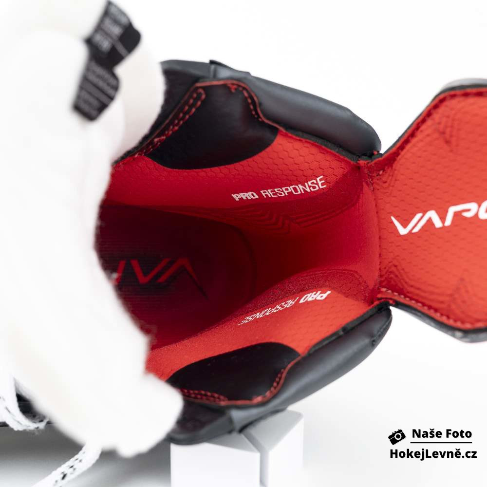 Hokejové Brusle Bauer Vapor FLYPRO INT
