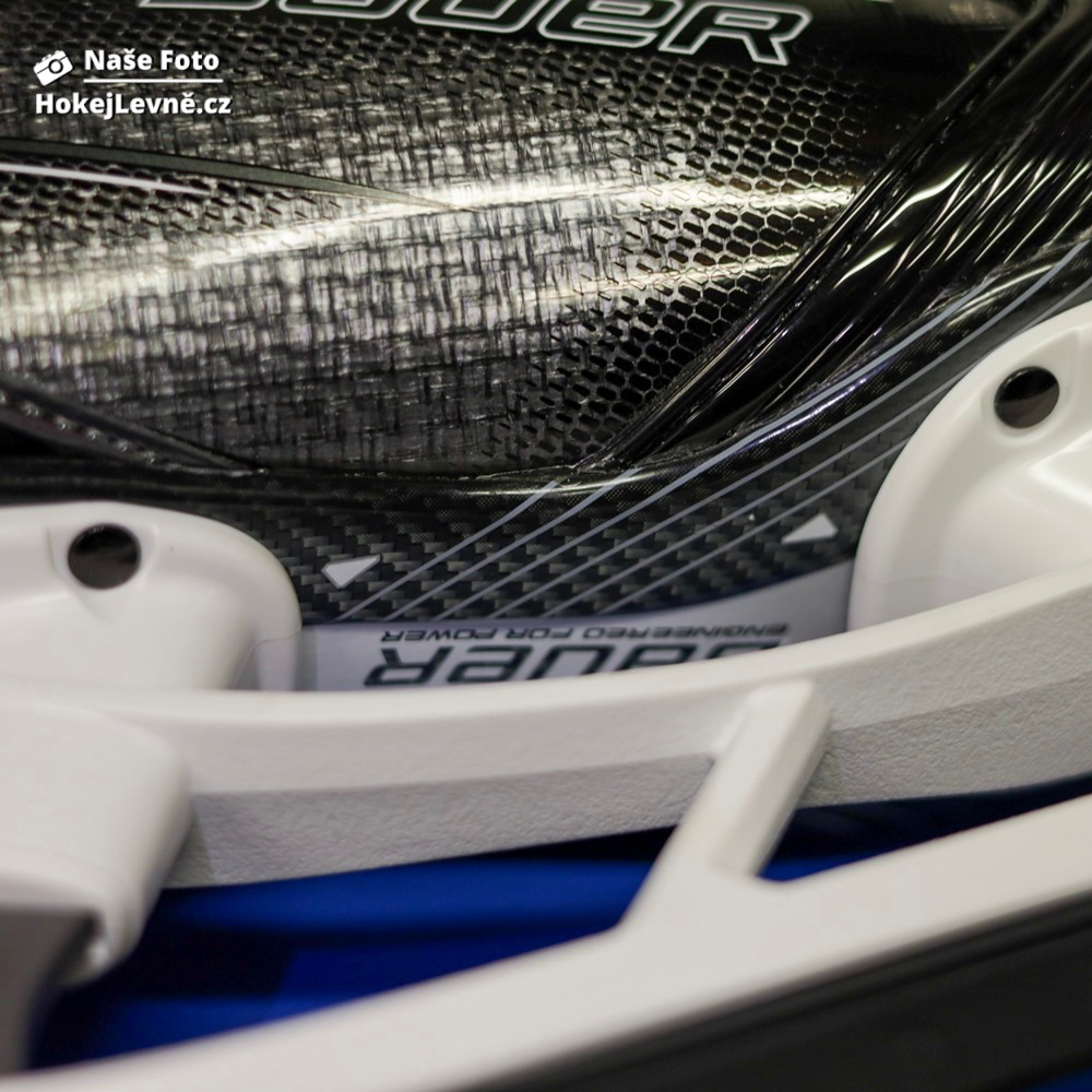 Hokejové brusle Bauer Supreme M50 PRO