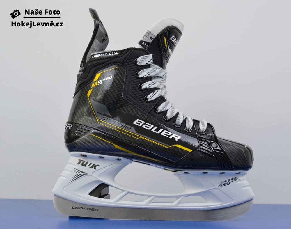 Hokejové Brusle Bauer Supreme M5 PRO INT