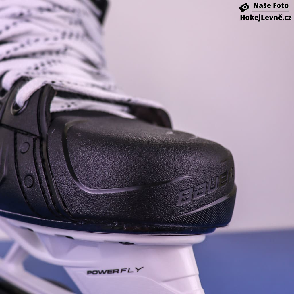 Hokejové Brusle Bauer Vapor HYPERLITE 2 INT