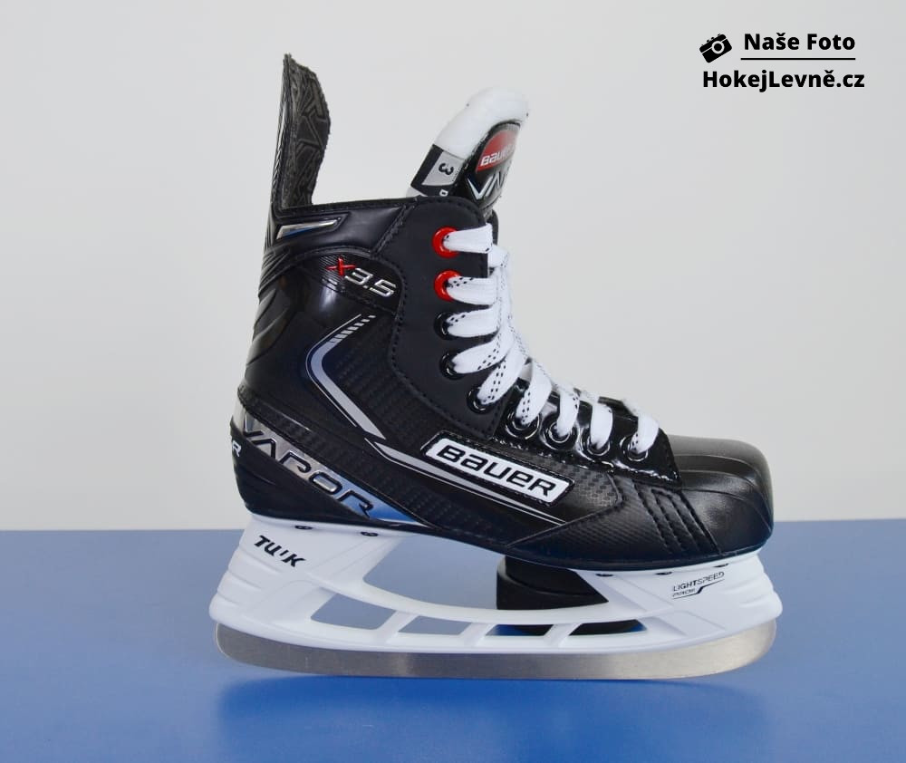 Hokejové brusle Bauer Vapor X3.5 Junior