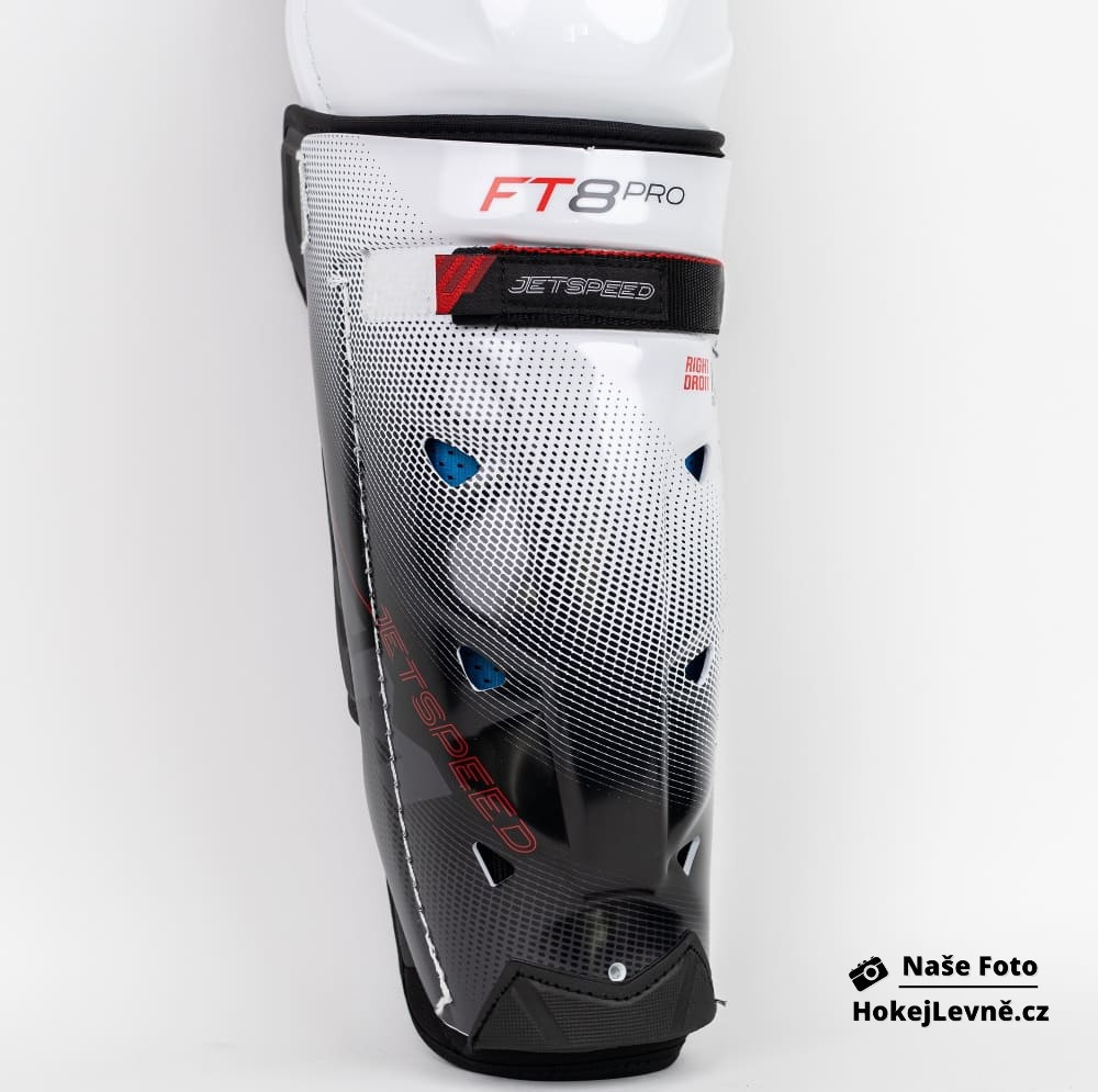 Chrániče holení CCM JetSpeed FT8 PRO JR