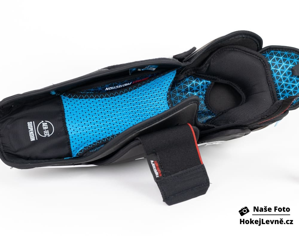 Chrániče holení CCM JetSpeed FT8 PRO JR