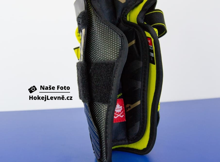 Chrániče holení CCM Tacks AS-V PRO Yth