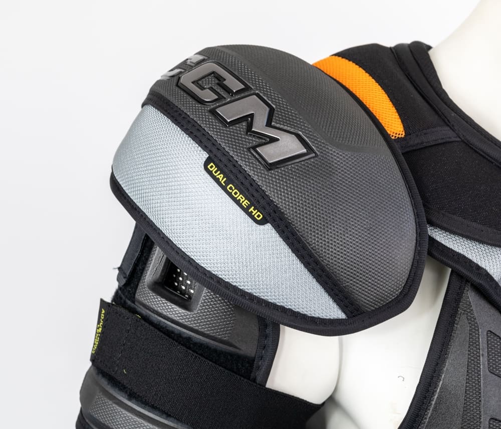 Chrániče ramen CCM Tacks XF PRO SR