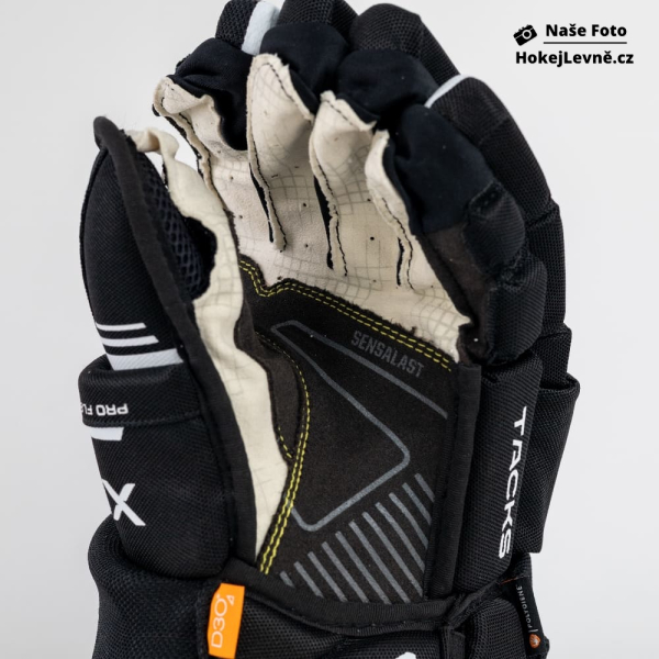 Hokejové rukavice CCM Tacks XF 80 JR