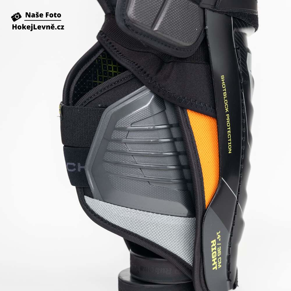Chrániče holení CCM Tacks XF PRO JR